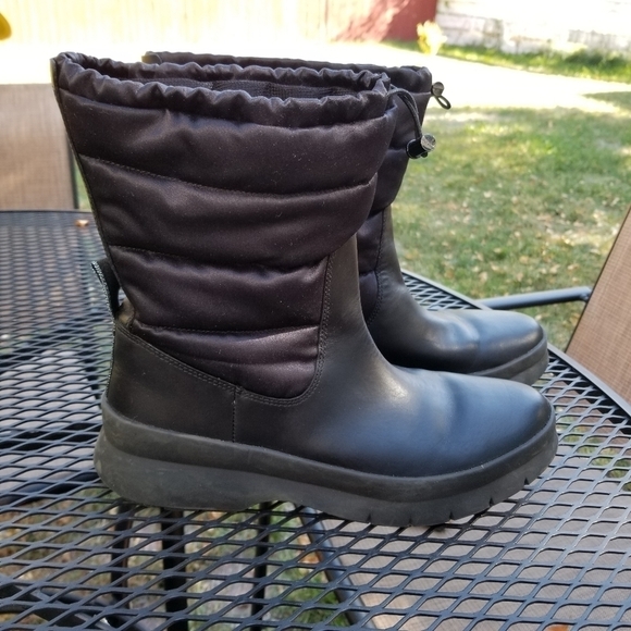 Cole Haan Grand black waterproof quilted puffer winter boots size 9 - Picture 1 of 11